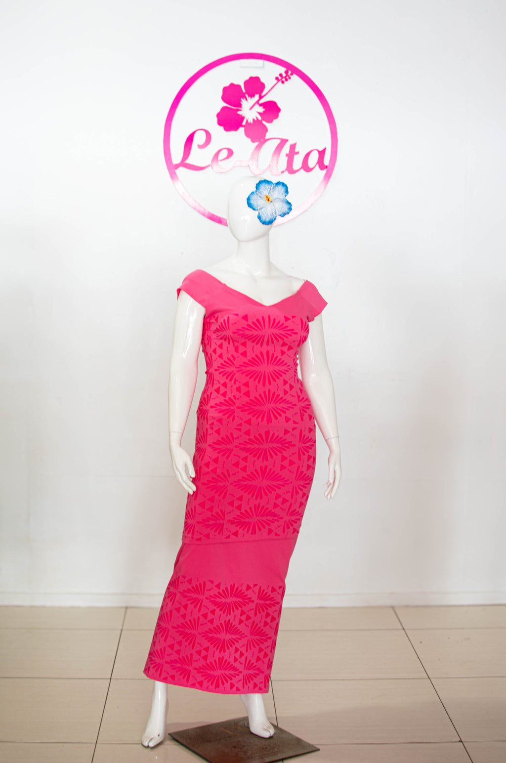 Classic Off-The-Shoulder Fitted Puletasi