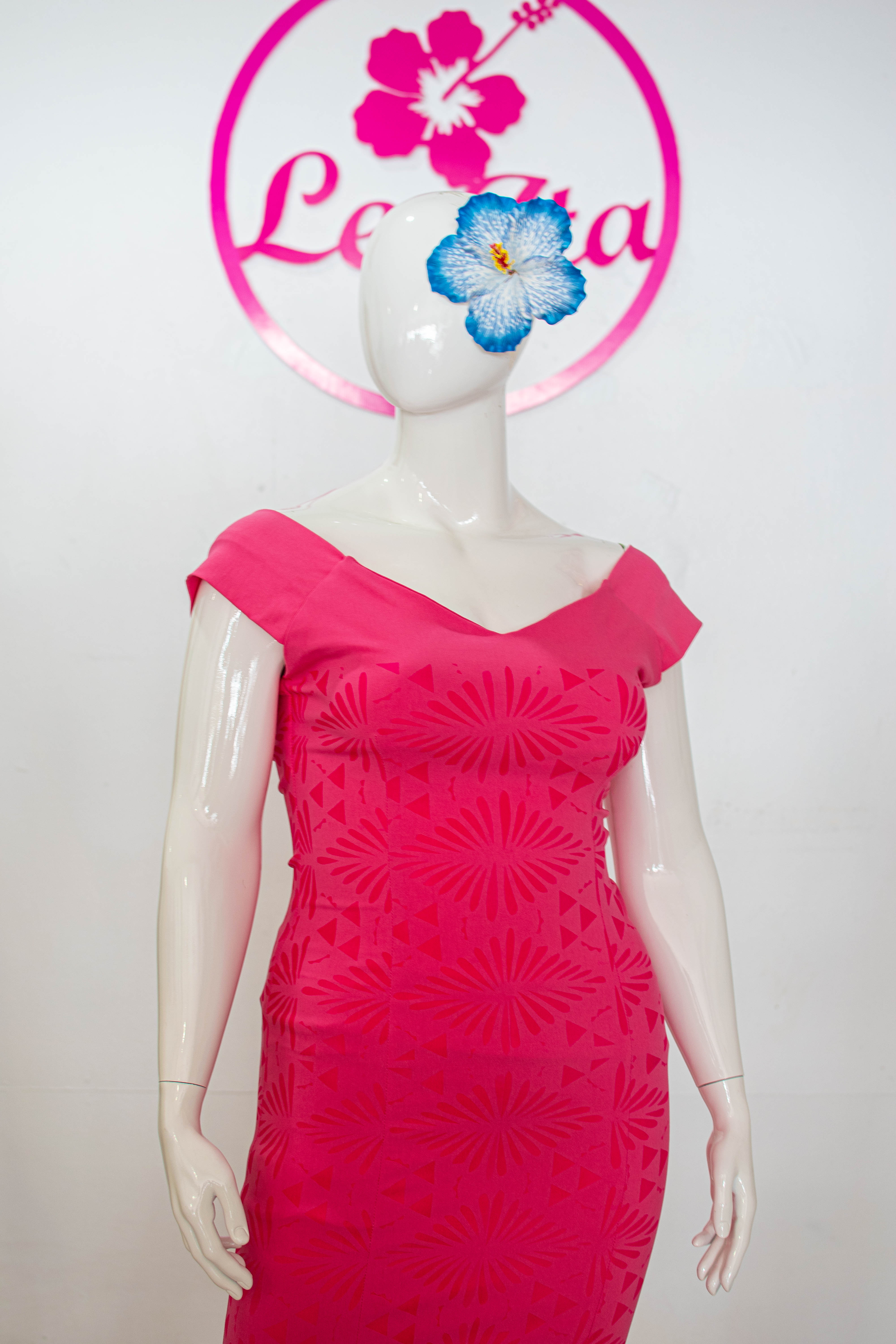 Classic Off-The-Shoulder Fitted Puletasi