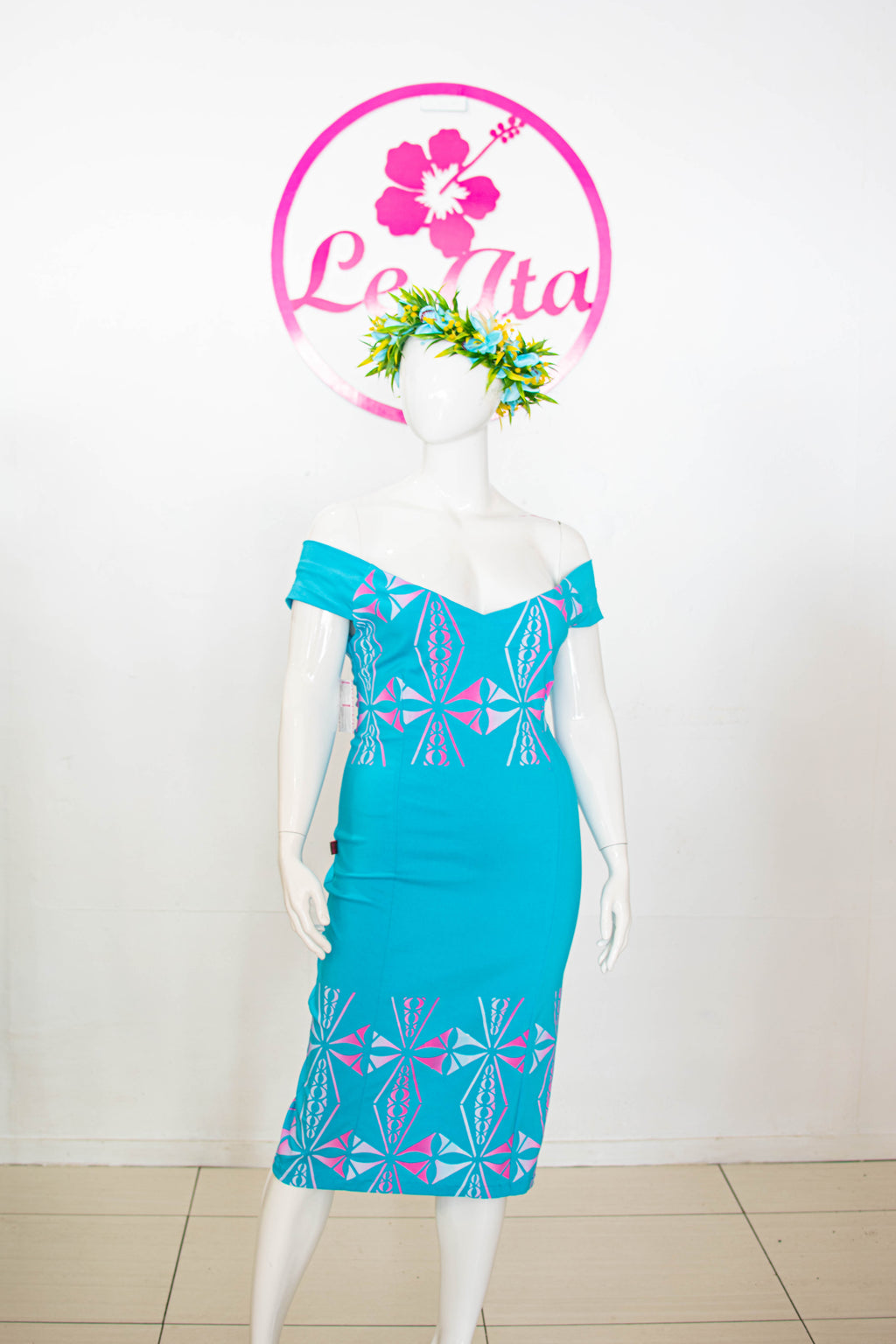 Classic Off-The-Shoulder Fitted Dress