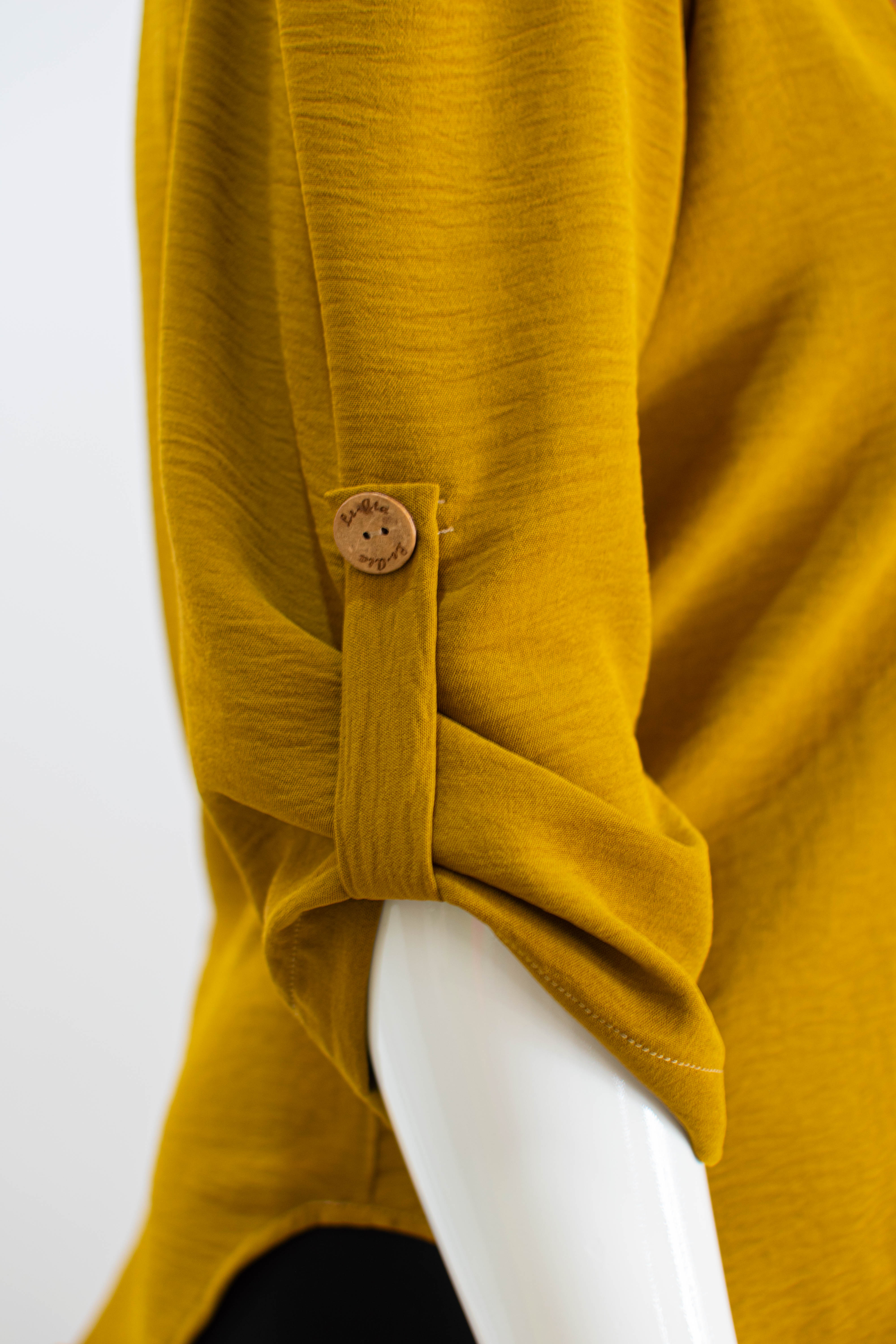 Tautua V-Neck Blouse