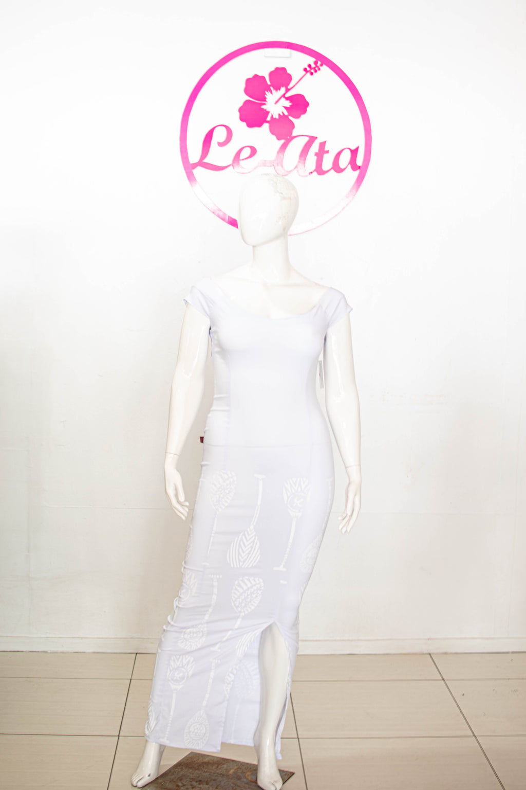 Classic Off-The-Shoulder Fitted Dress