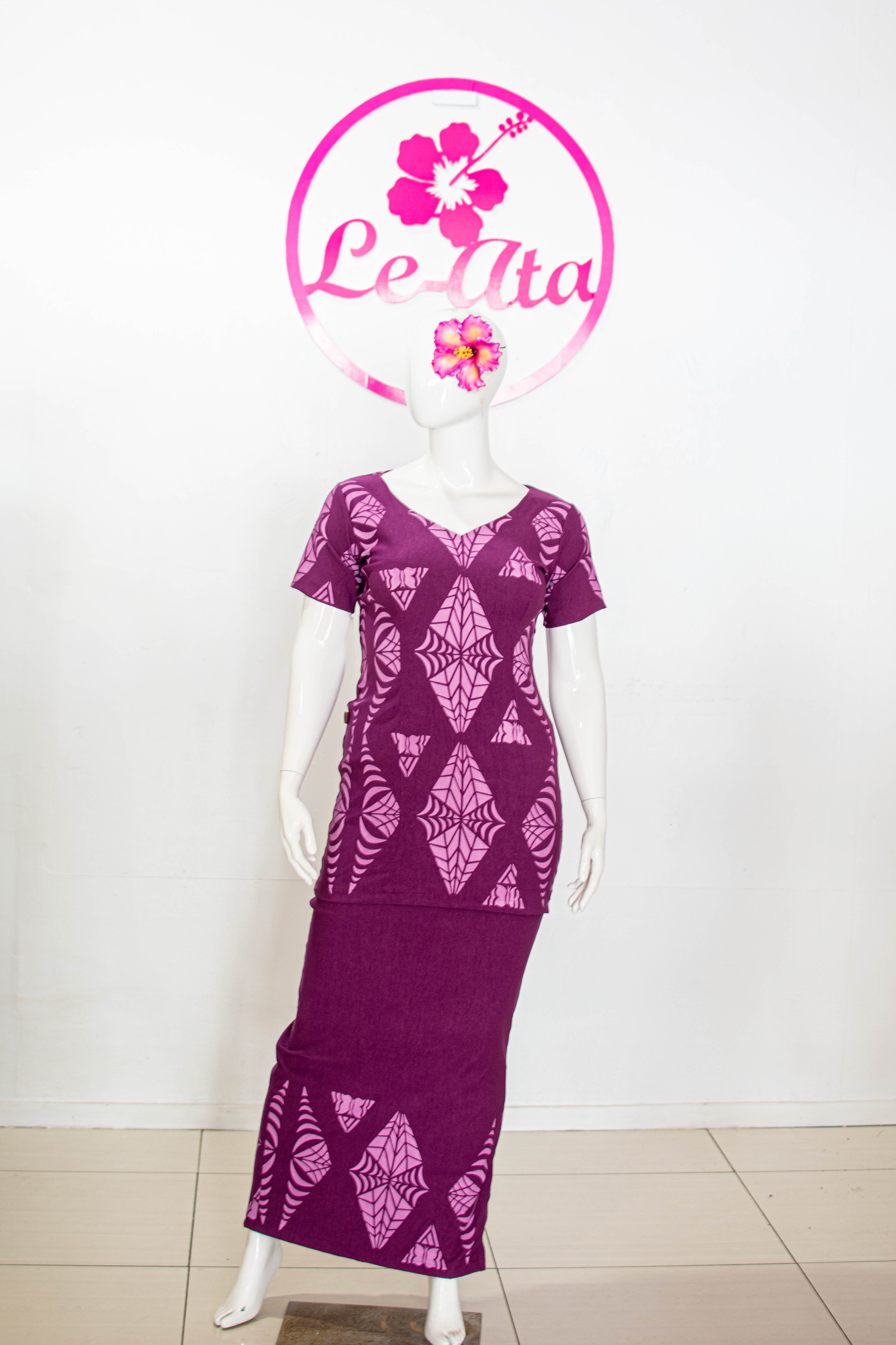 Classic V-Neck Fitted Puletasi