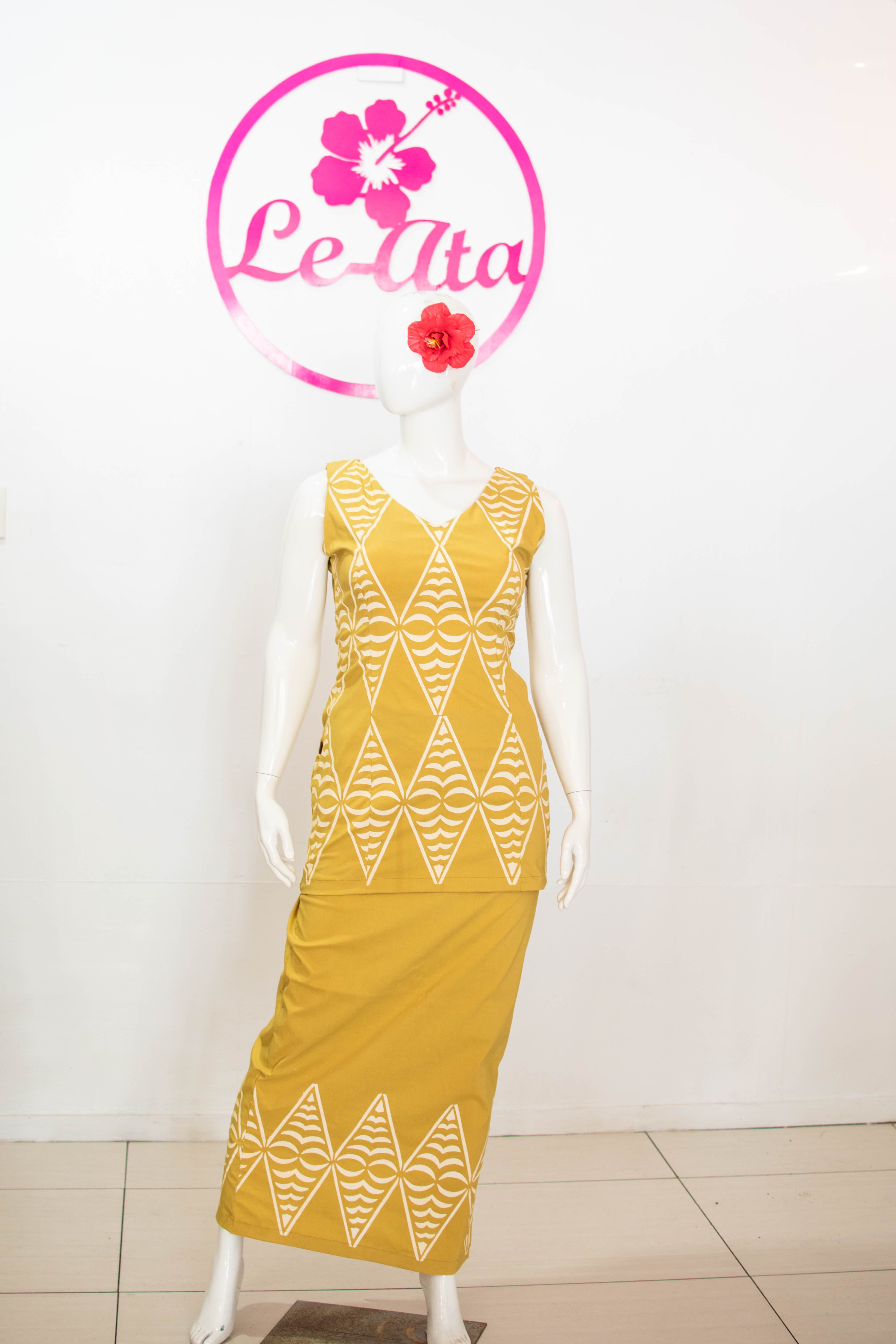 Classic V-Neck Fitted Puletasi