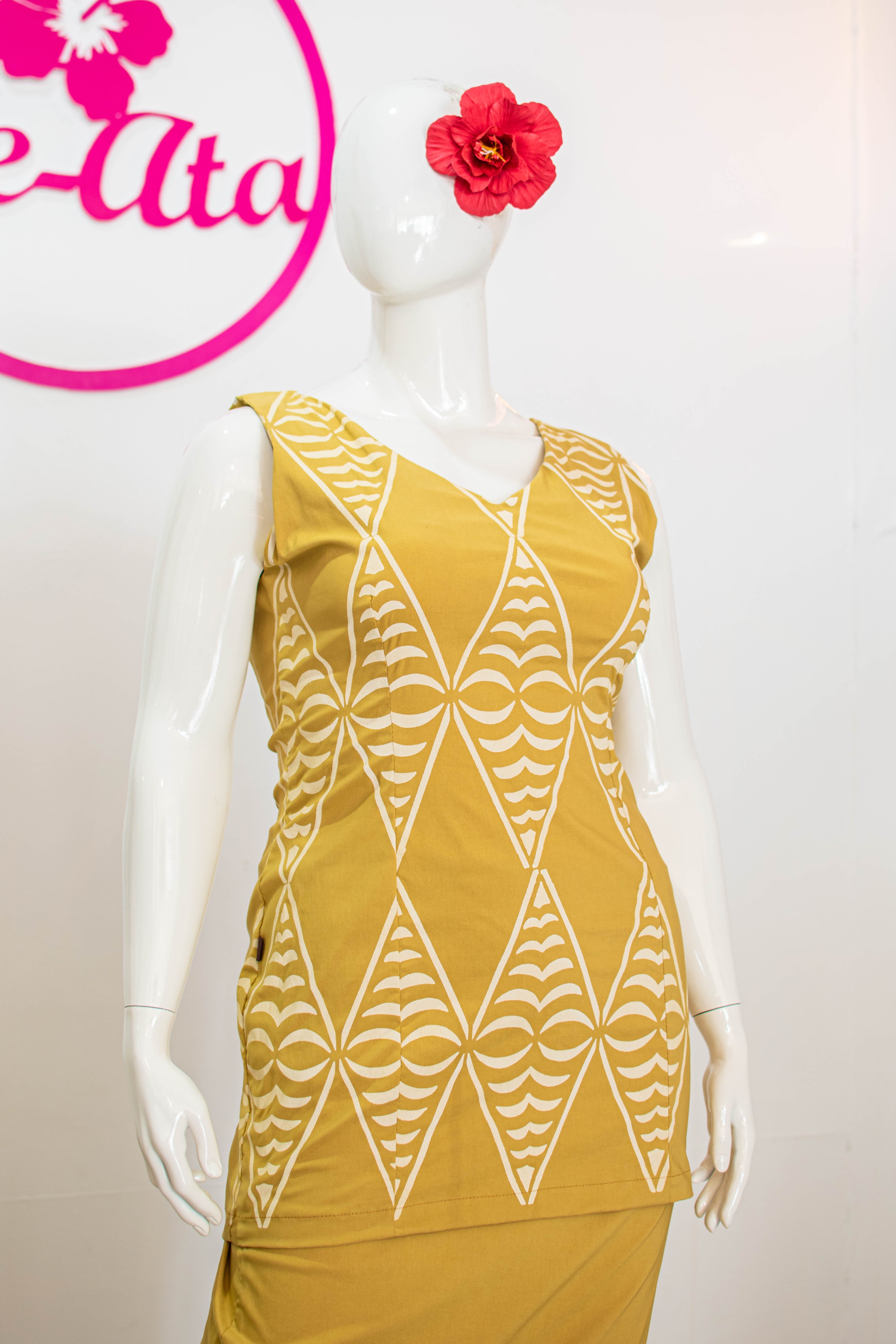 Classic V-Neck Fitted Puletasi